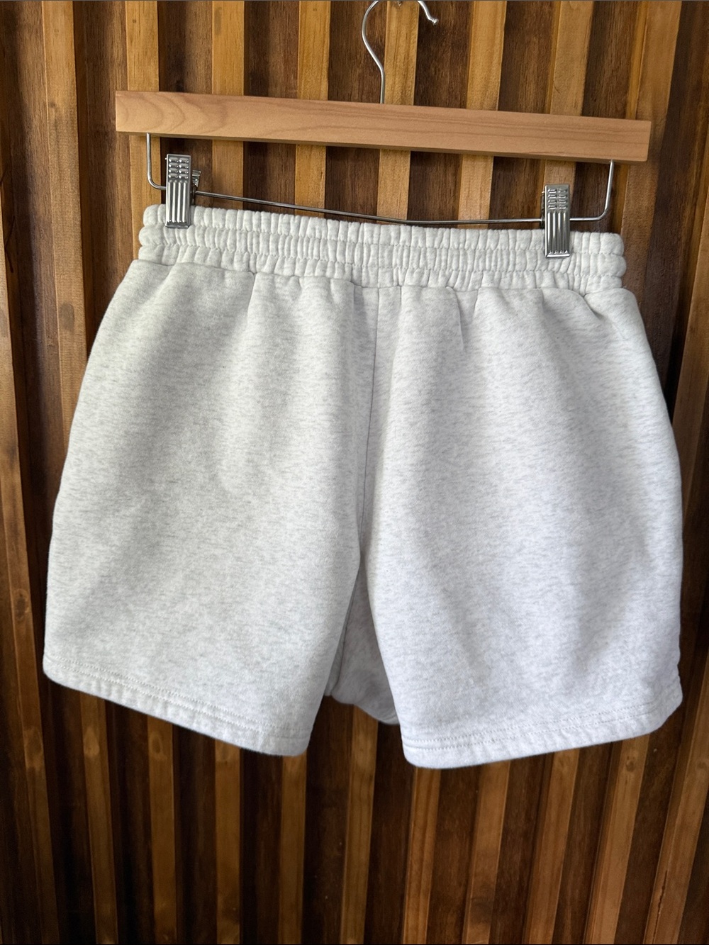 White Fox Offstage Lounge Shorts. S - Picture 4 of 7
